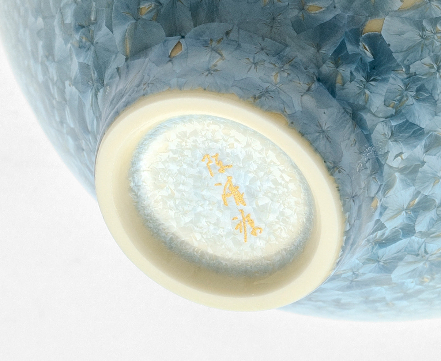 KilnDao 'Smoke Blue' Series Crystalline Glaze Master Cup | Icy Flower Pattern | Dehua Porcelain