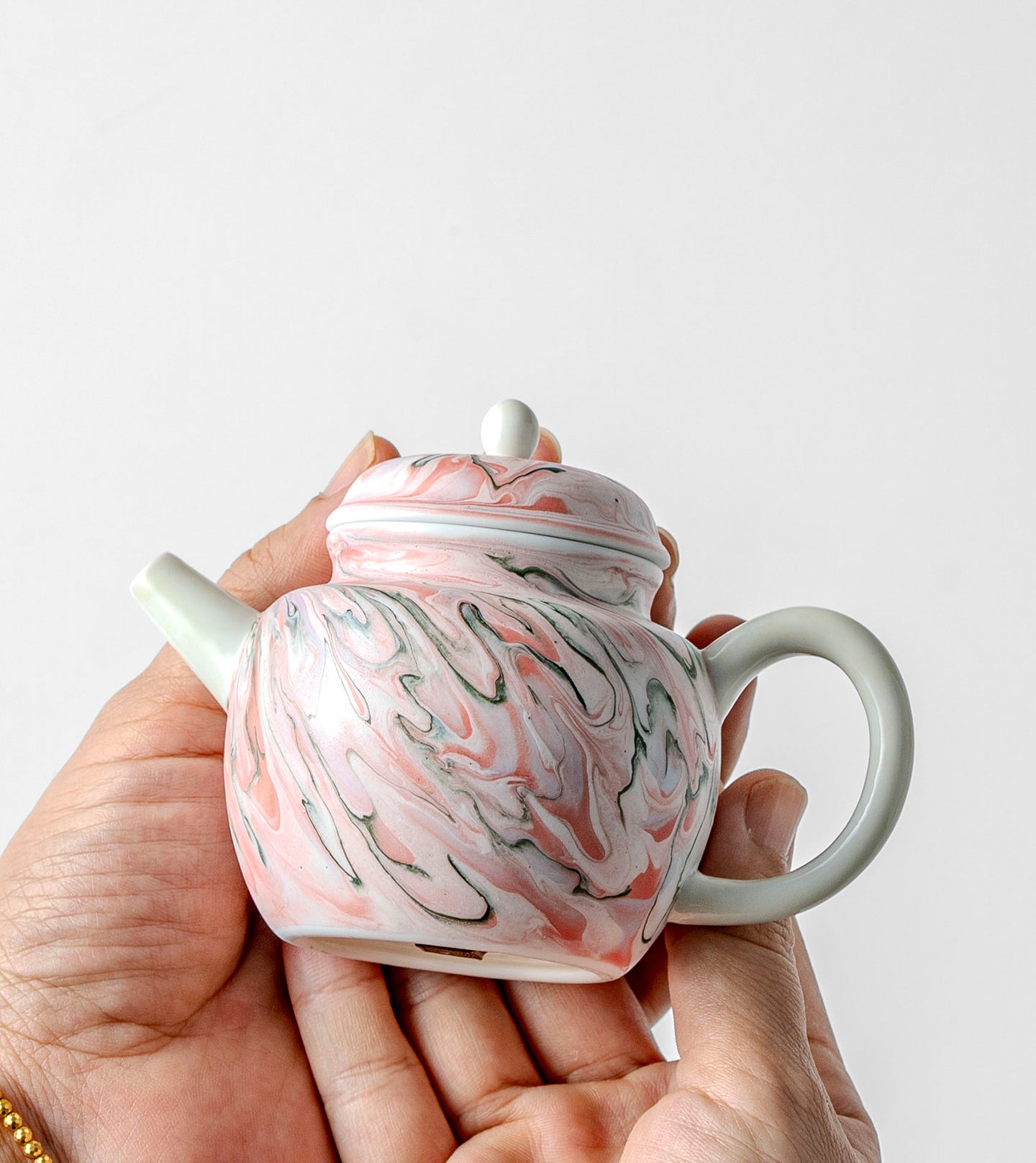 Dunhuang Feitian Dezhong teapot