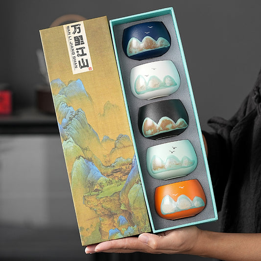 Tea Cup Ceramic Master Cup Individual Single Cup National Tide Forbidden City Wenchuang Vintage Hand-painted Tea Cup Gift Box Accompanying Gift